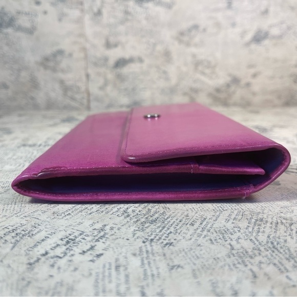 Abas Travel pink leather wallet/organizer and passport cover - Picture 4 of 16